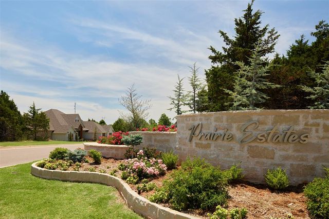 9216 SW 92nd Street, Mustang, OK 73064