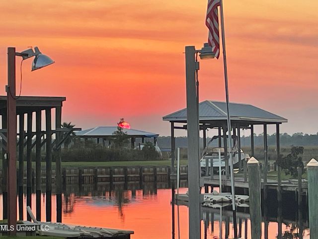 4155 Ireland Street, Bay Saint Louis, MS 39520