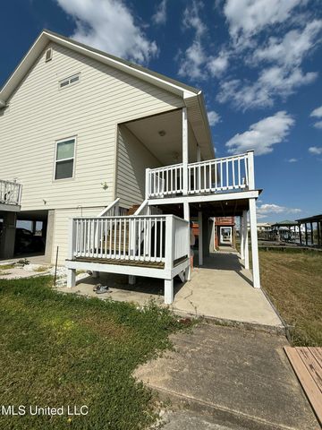 4155 Ireland Street, Bay Saint Louis, MS 39520