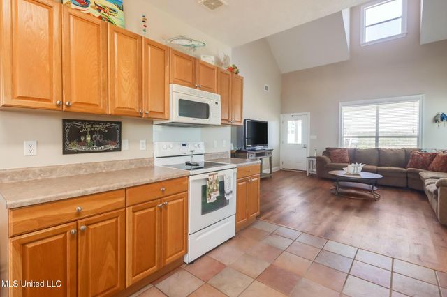 4155 Ireland Street, Bay Saint Louis, MS 39520