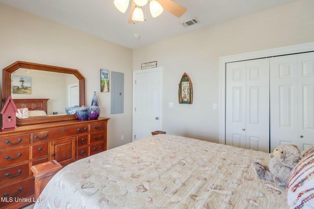 4155 Ireland Street, Bay Saint Louis, MS 39520