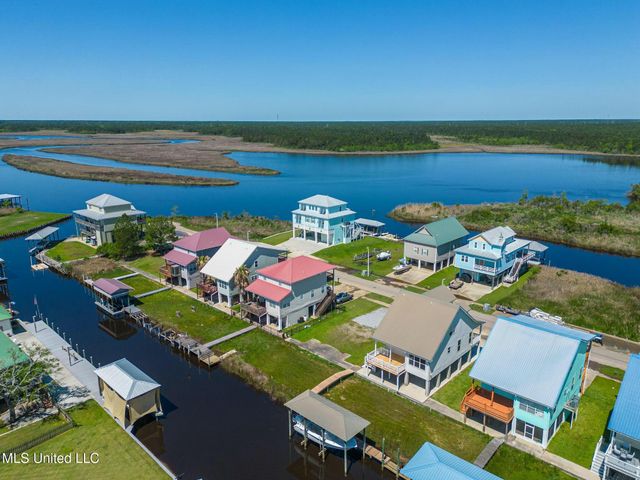 4155 Ireland Street, Bay Saint Louis, MS 39520