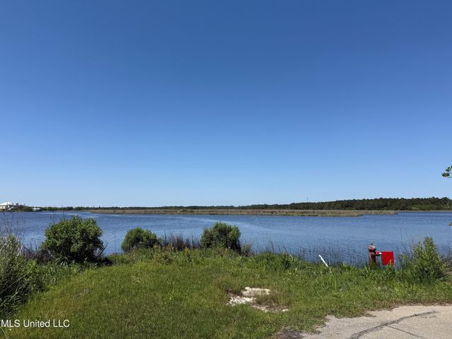 4155 Ireland Street, Bay Saint Louis, MS 39520