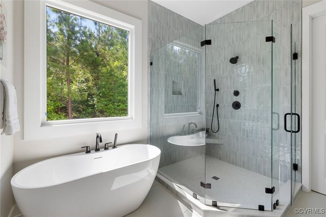 1533 Smokey Ridge Rd, Maidens, VA 23102