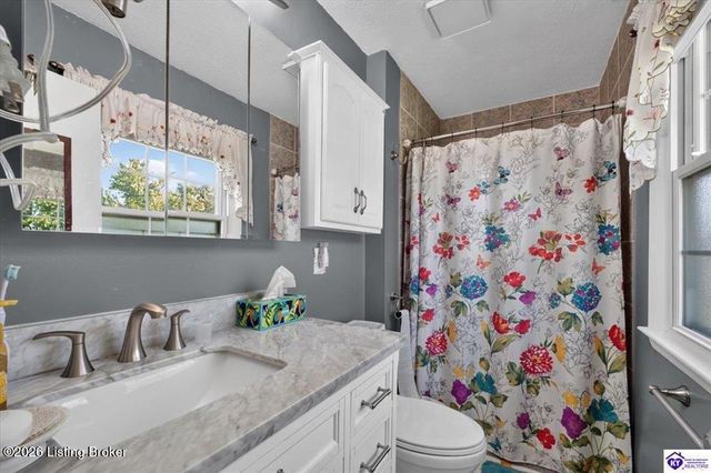 405 Natalie Dr, Elizabethtown, KY 42701