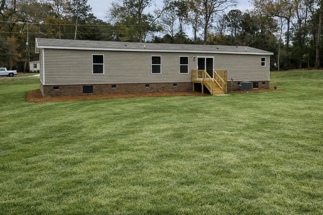 105 Martin Drive, Eutawville, SC 29048