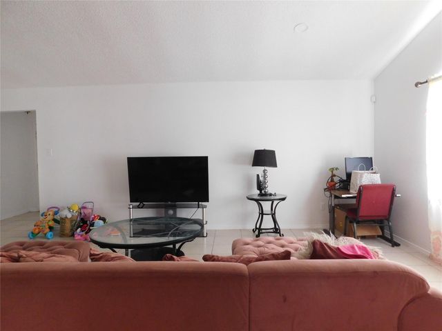 3802 Brier Gardens Drive, Houston, TX 77082