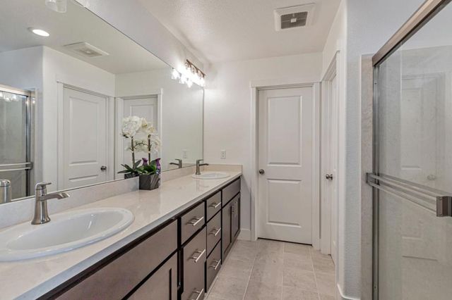 1180 Cherry Peak Way, Hollister, CA 95023