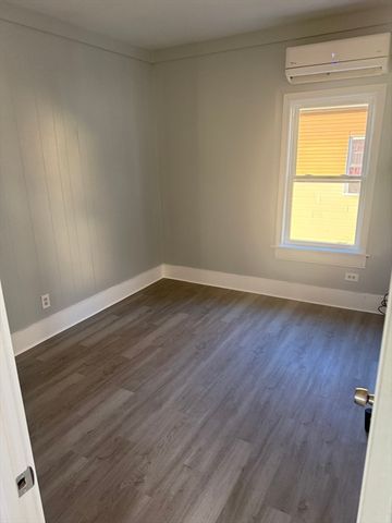 87 Eastern Ave 2, Worcester, MA 01605