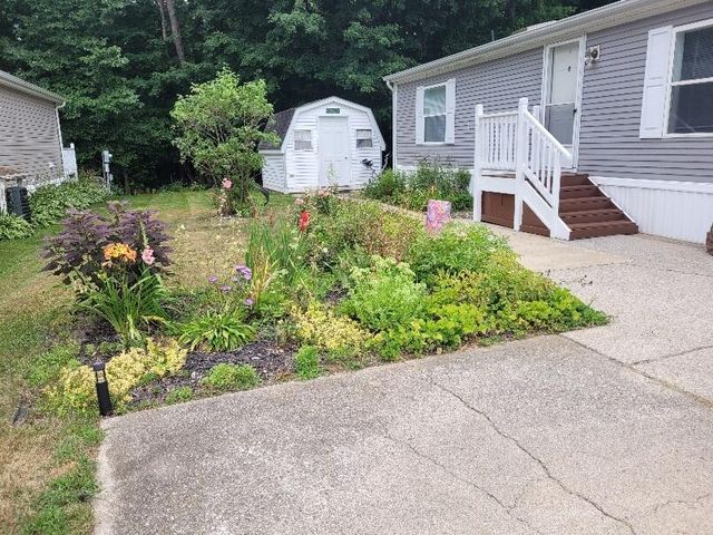 6161 Poppy Street, Texas Twp, MI 49009