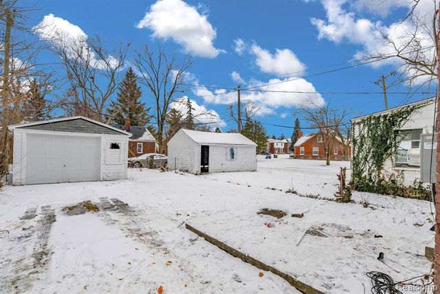 10802 and 10808 Nottingham Road, Detroit, MI 48224