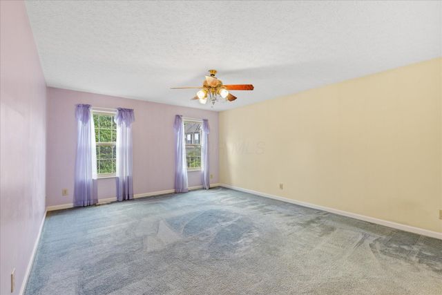 7587 Walnut Drive, Canal Winchester, OH 43110