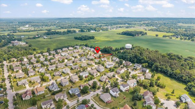 7587 Walnut Drive, Canal Winchester, OH 43110