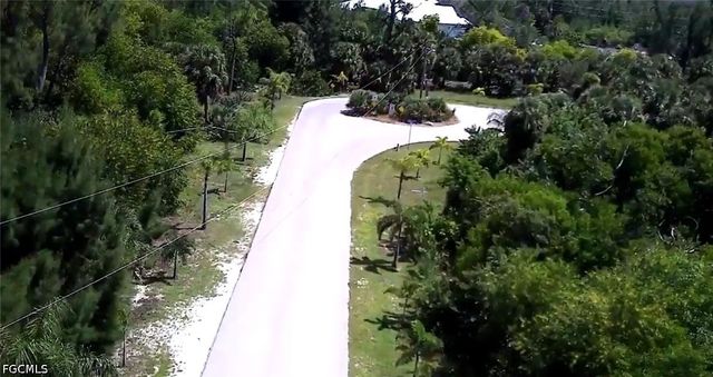 3921 Stabile RD, St James City, FL 33956