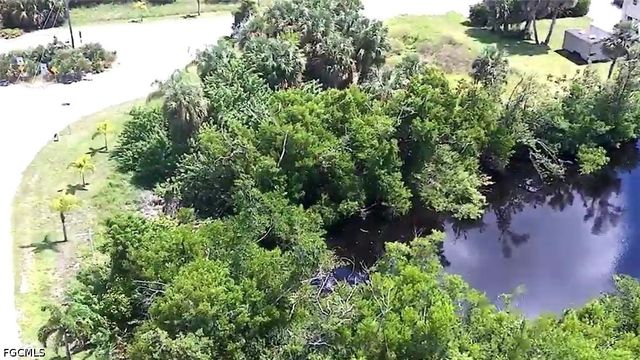 3921 Stabile RD, St James City, FL 33956