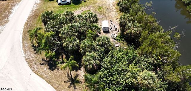 3921 Stabile RD, St James City, FL 33956
