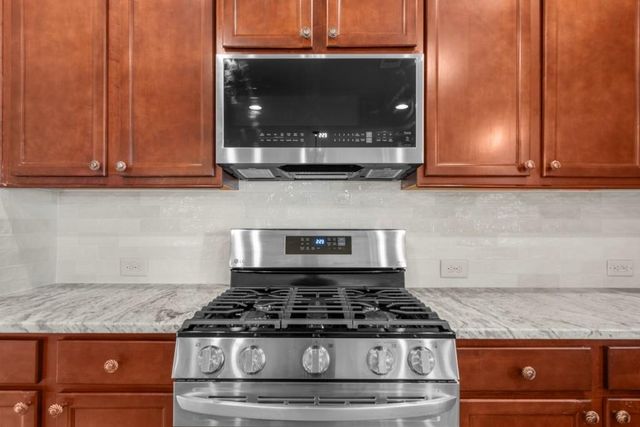 5985 Willow Oak Pass, Cumming, GA 30040