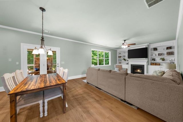 5985 Willow Oak Pass, Cumming, GA 30040