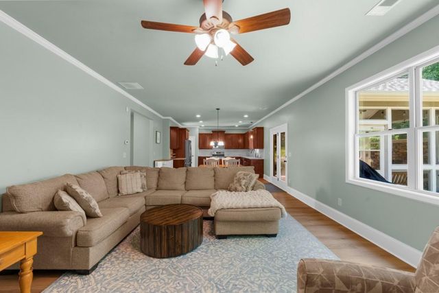 5985 Willow Oak Pass, Cumming, GA 30040