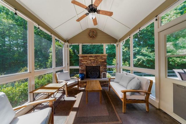 5985 Willow Oak Pass, Cumming, GA 30040