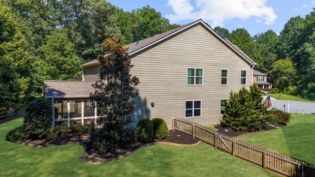 5985 Willow Oak Pass, Cumming, GA 30040