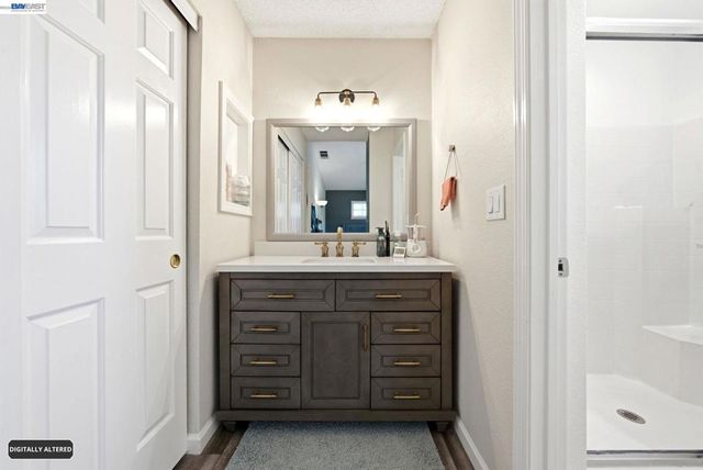 578 Mulqueeney St, Livermore, CA 94550