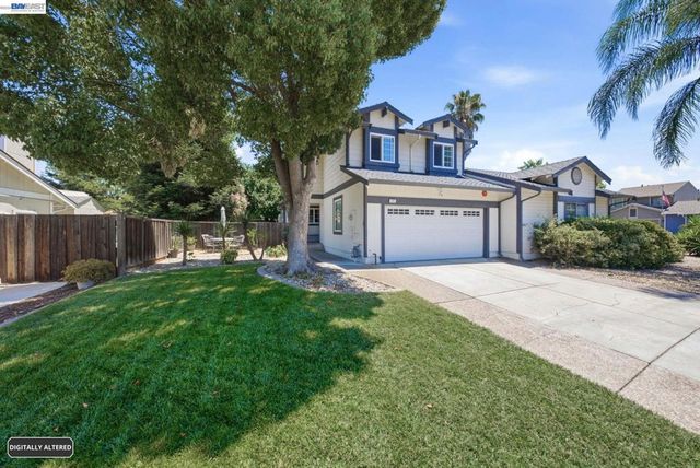 578 Mulqueeney St, Livermore, CA 94550