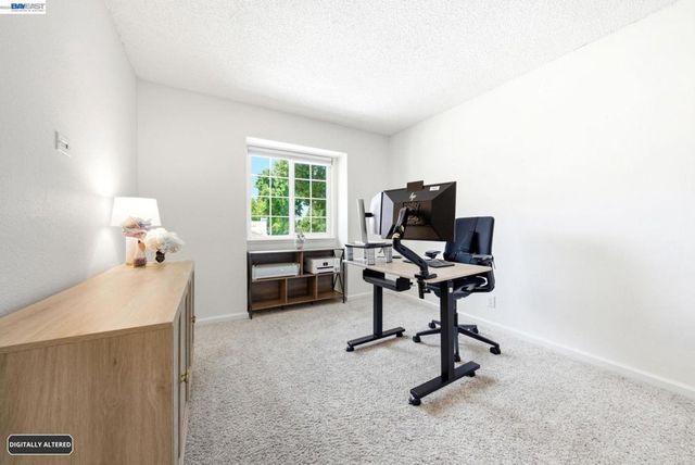 578 Mulqueeney St, Livermore, CA 94550