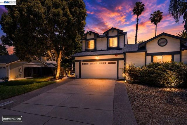 578 Mulqueeney St, Livermore, CA 94550