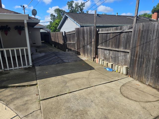 6912 Brookhaven Way, Citrus Heights, CA 95621