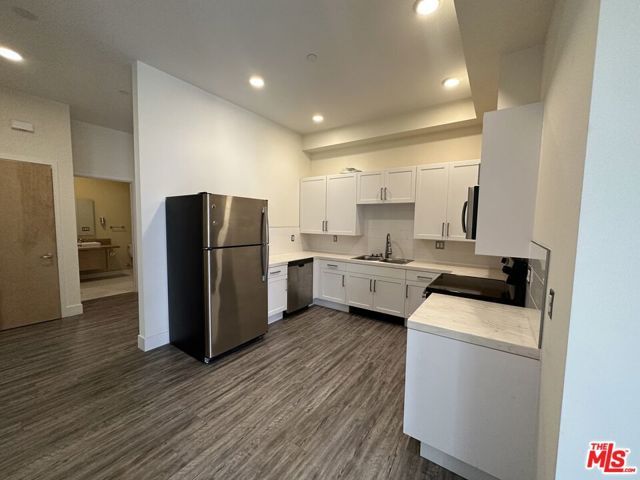 11115 Mccormick Street 401, North Hollywood (los Angeles), CA 91601