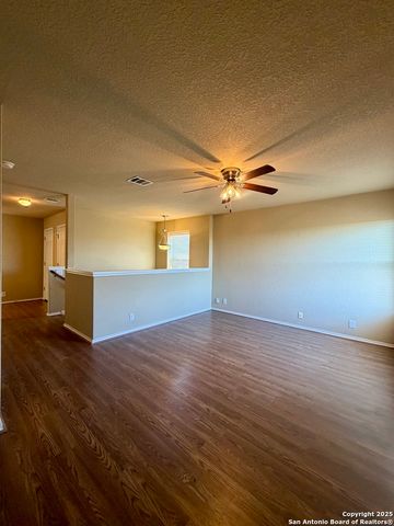 7027 Fisherman Sky, San Antonio, TX 78244