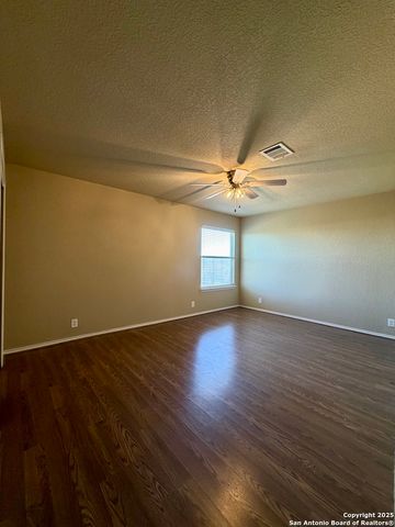 7027 Fisherman Sky, San Antonio, TX 78244