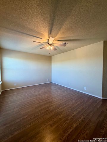 7027 Fisherman Sky, San Antonio, TX 78244