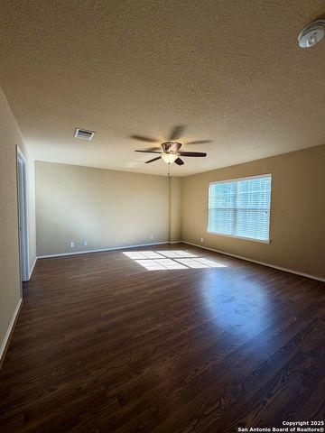 7027 Fisherman Sky, San Antonio, TX 78244