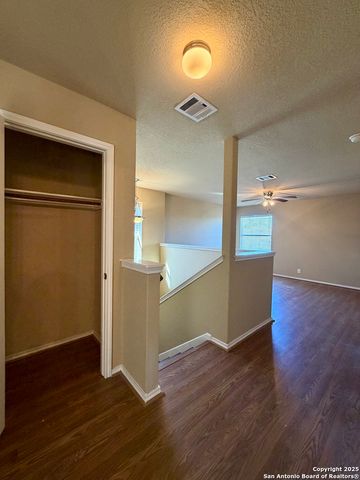 7027 Fisherman Sky, San Antonio, TX 78244