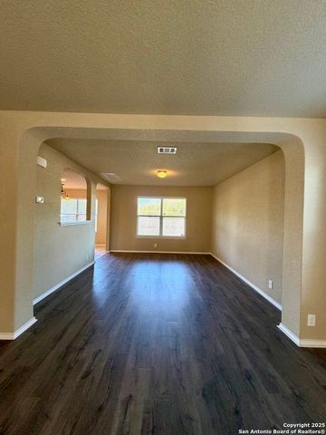 7027 Fisherman Sky, San Antonio, TX 78244