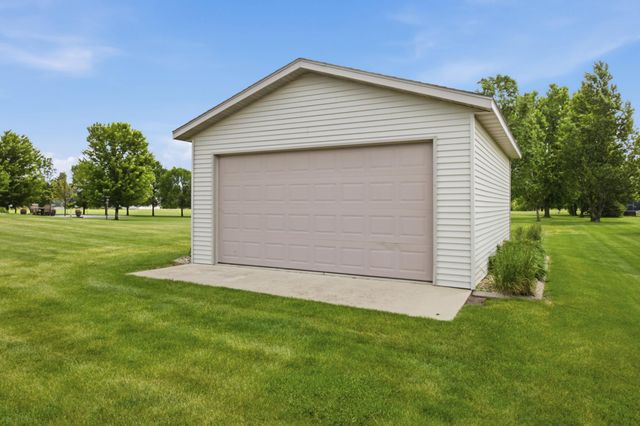 5012 2nd Street E, West Fargo, ND 58078