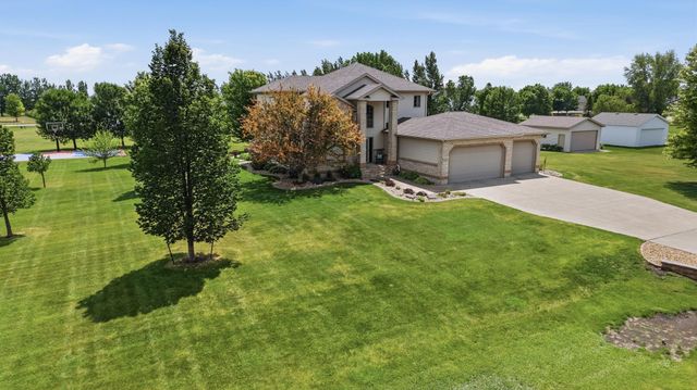 5012 2nd Street E, West Fargo, ND 58078