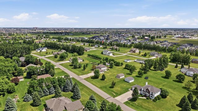 5012 2nd Street E, West Fargo, ND 58078