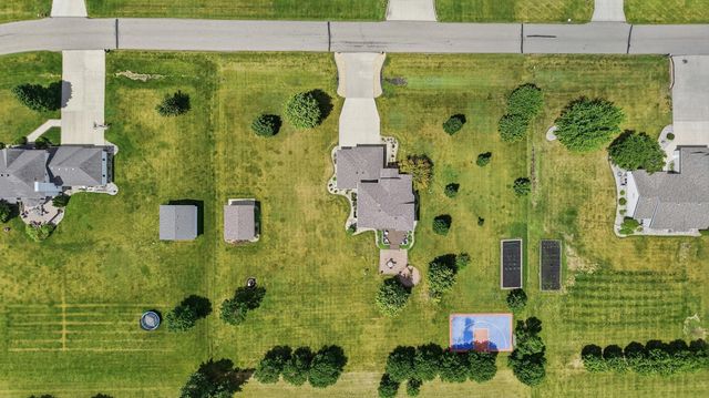 5012 2nd Street E, West Fargo, ND 58078