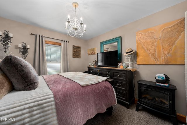 380 Riverview Drive, Johnson City, TN 37601