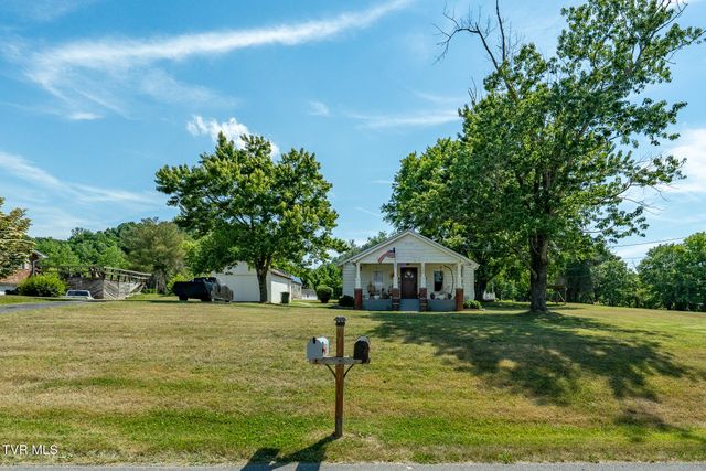 380 Riverview Drive, Johnson City, TN 37601