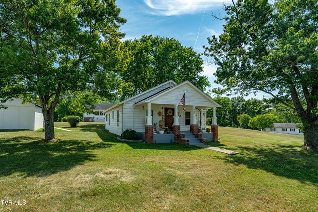 380 Riverview Drive, Johnson City, TN 37601