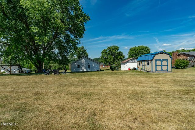 380 Riverview Drive, Johnson City, TN 37601