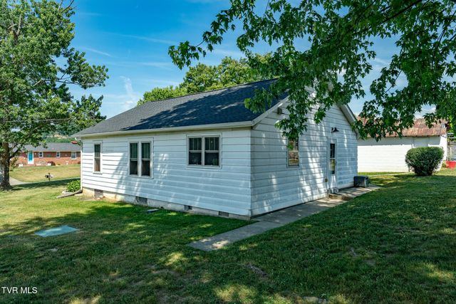 380 Riverview Drive, Johnson City, TN 37601