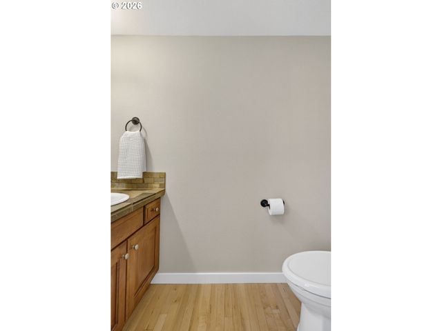 2442 Nw PARNELL Ter, Portland, OR 97229