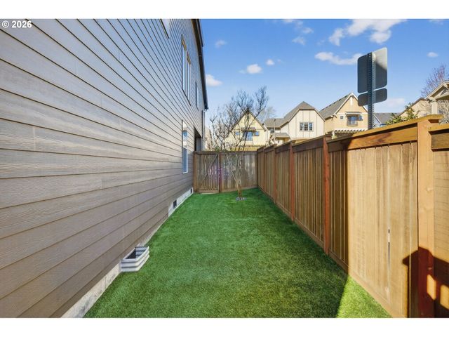 2442 Nw PARNELL Ter, Portland, OR 97229