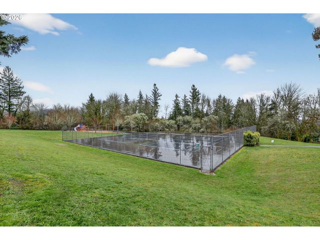 2442 Nw PARNELL Ter, Portland, OR 97229