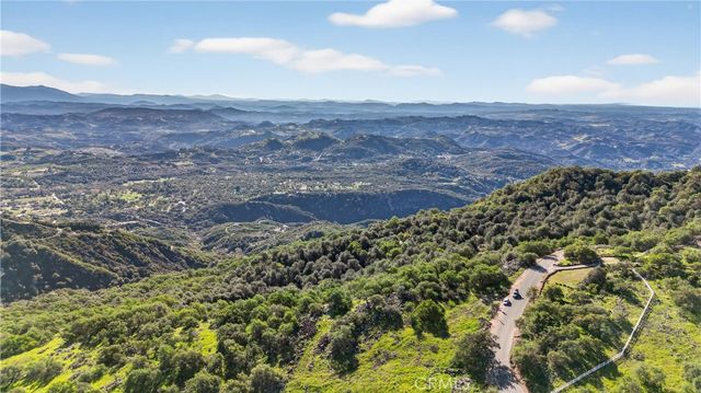 0 Avenida Perla Bonita, Murrieta, CA 92562